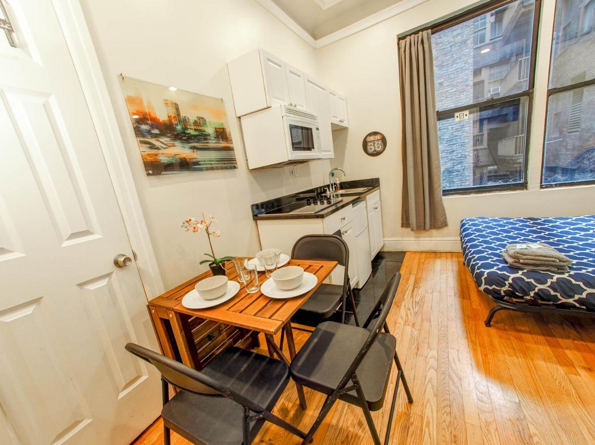 Hello Broadway Apartment นิวยอร์ก ภายนอก รูปภาพ